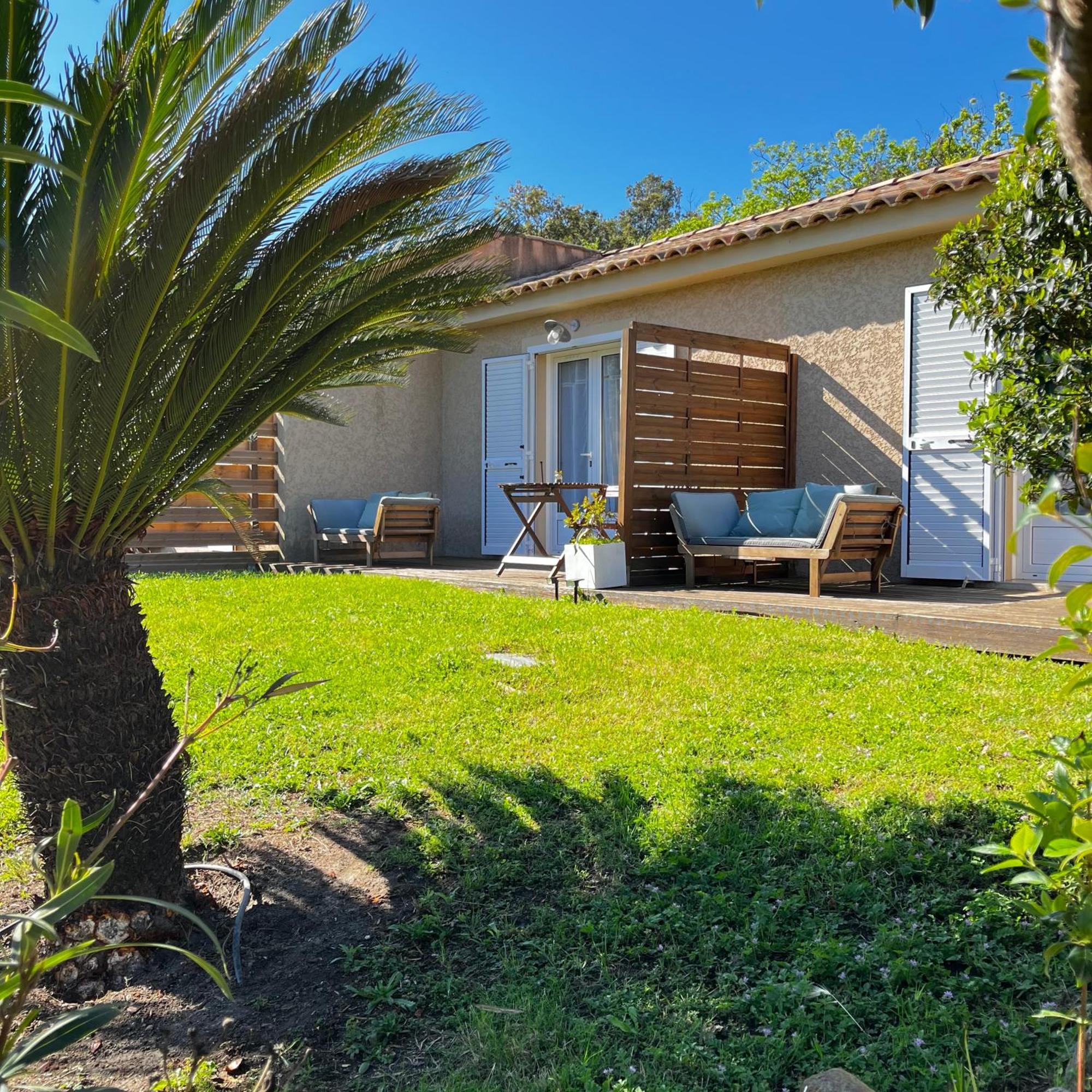 Casa Eva Maria Bed & Breakfast Patrimonio Exterior photo